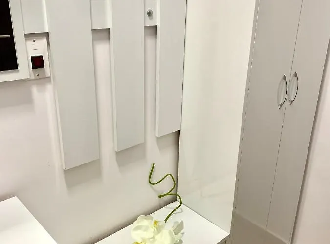 Lägenhet ,,адела”-апартамент за гости