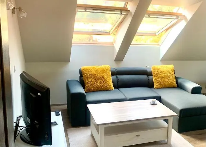 ,,адела”-апартамент за гости Velingrad